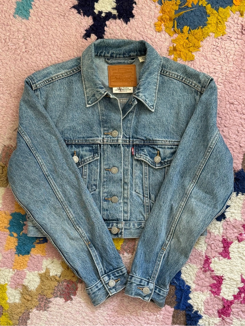 Levi's Light Blue Cropped Denim Jacket - Picture 4 of 4